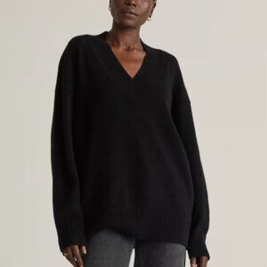 Quince - Mongolian Cashmere Oversized V-Neck Sweater, Size M